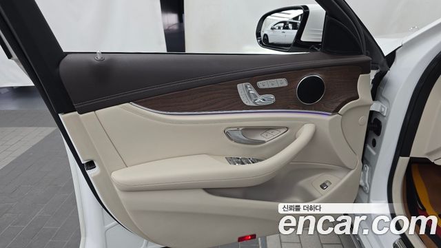 Mercedes-Benz E-Class (W213) E300 Exclusive 2017 — фото 30
