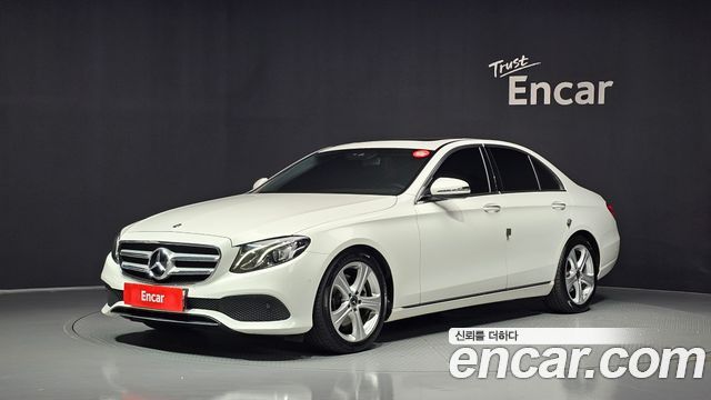 Mercedes-Benz E-Class (W213) E200 Avantgarde