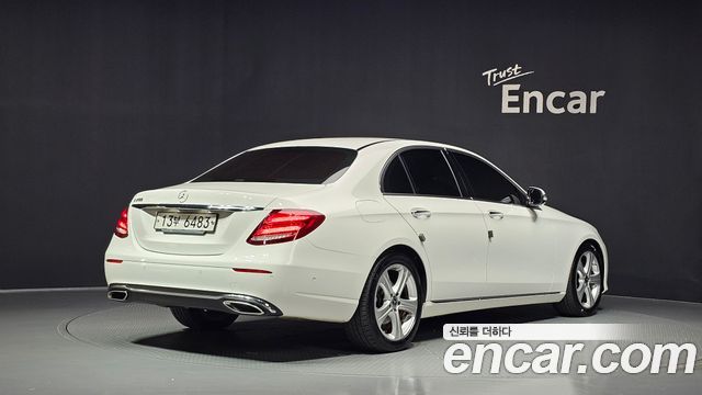 Mercedes-Benz E-Class (W213) E200 Avantgarde 2018 — фото 2