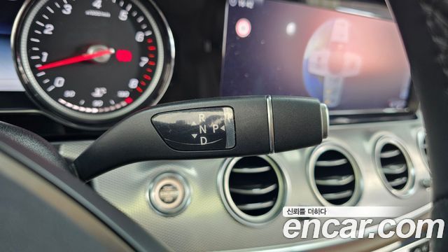 Mercedes-Benz E-Class (W213) E200 Avantgarde 2018 — фото 9