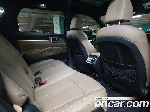Kia Sorento (IV) HEV 1.6 2WD Noblesse 2024 — фото 17