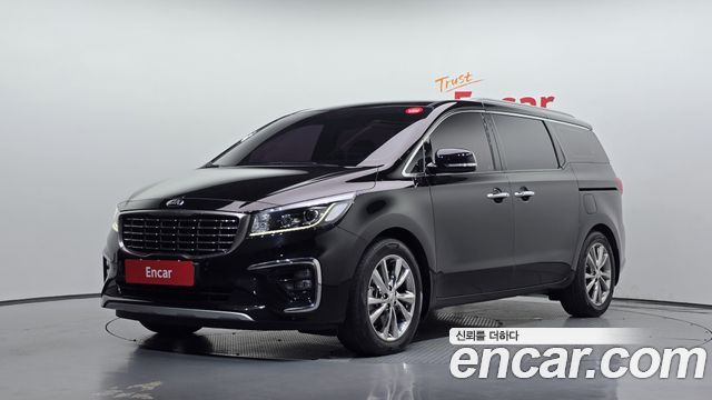 Kia Carnival 9-Seater Noblesse 2019 — фото 1