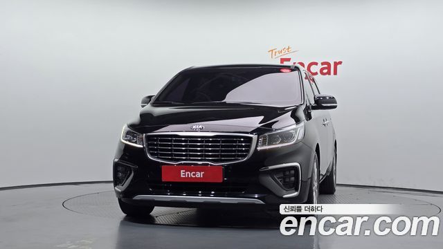 Kia Carnival 9-Seater Noblesse 2019 — фото 3