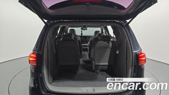 Kia Carnival 9-Seater Noblesse 2019 — фото 19