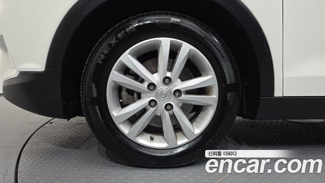 KG Mobility (SsangYong) Tivoli VX 2WD 2016 — фото 5
