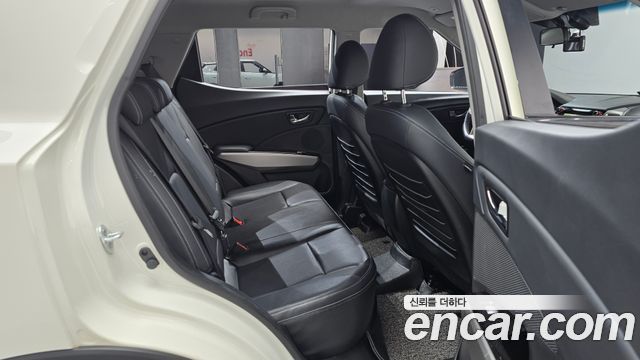 KG Mobility (SsangYong) Tivoli VX 2WD 2016 — фото 11