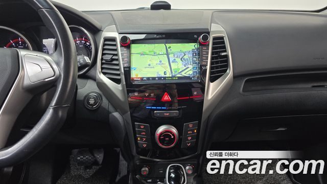 KG Mobility (SsangYong) Tivoli VX 2WD 2016 — фото 13