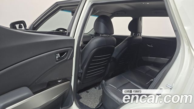 KG Mobility (SsangYong) Tivoli VX 2WD 2016 — фото 28