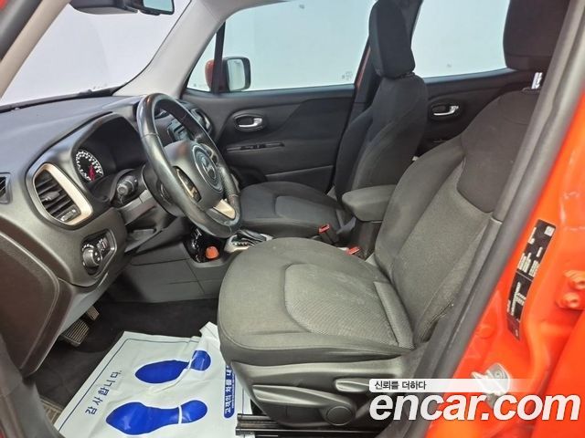 Jeep Renegade 2.0 Diesel Longitude AWD 2016 — фото 15