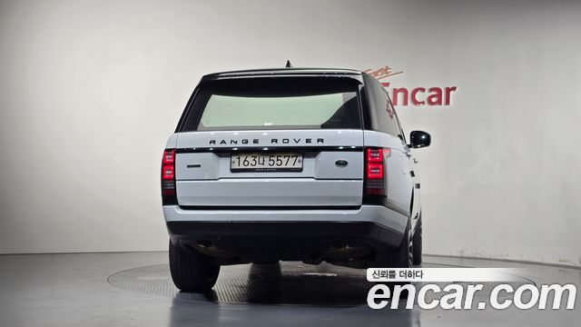 Land Rover Range Rover (IV) 4.4 SDV8 Vogue SE DIESEL 2017 — фото 4