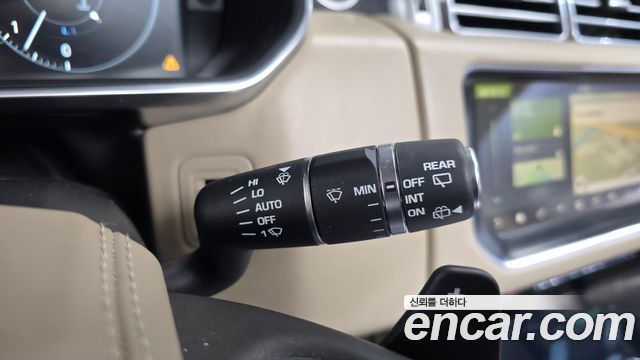 Land Rover Range Rover (IV) 4.4 SDV8 Vogue SE DIESEL 2017 — фото 35