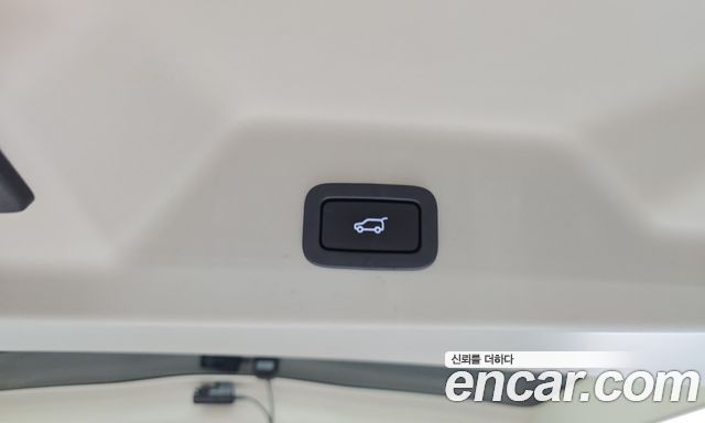 Land Rover Range Rover (IV) 4.4 SDV8 Vogue SE DIESEL 2017 — фото 40