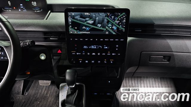Hyundai Staria 4WD Tourer 11-Seater Modern 2023 — фото 14