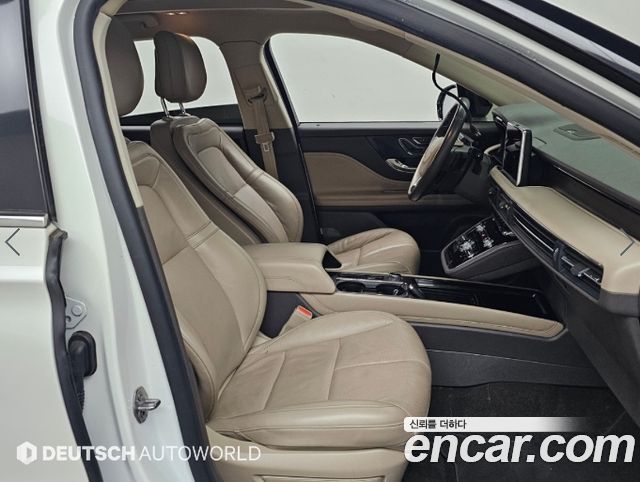 Lincoln Corsair 2.0 Reserve AWD 2020 — фото 15
