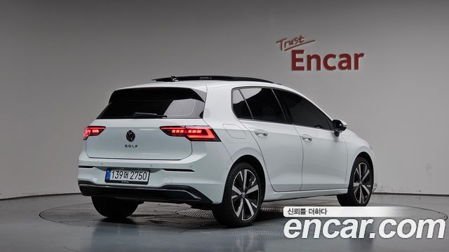 Volkswagen Golf (VIII) 2.0 TDI Prestige 2025 — фото 2