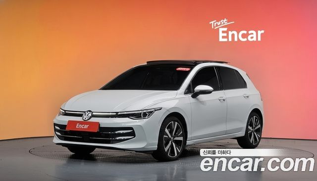Volkswagen Golf (VIII) 2.0 TDI Prestige 2025 — фото 1