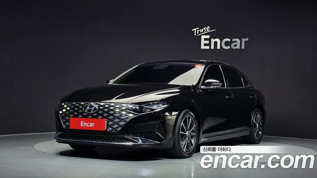 Hyundai Grandeur (IG) 2.5 Le Blanc 2023 — фото 1