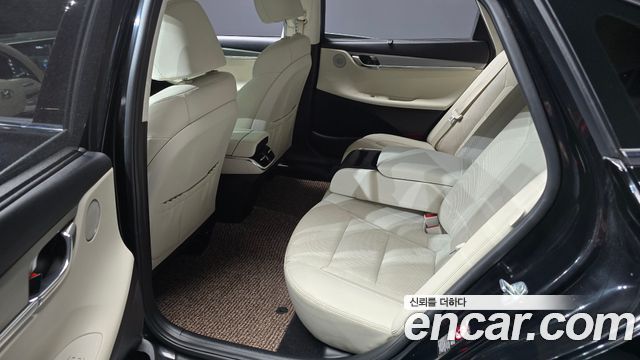 Hyundai Grandeur (IG) 2.5 Le Blanc 2023 — фото 16