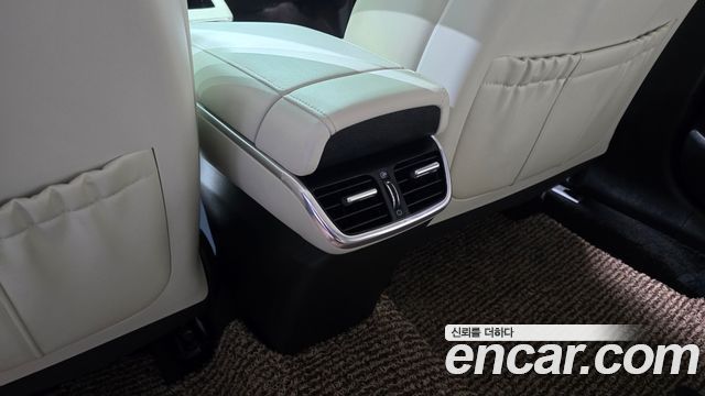 Hyundai Grandeur (IG) 2.5 Le Blanc 2023 — фото 36