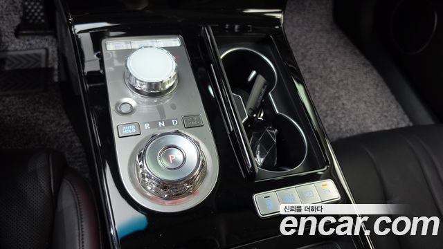 Genesis G80 (RG3) Gasoline 2.5 Turbo 2WD 2025 — фото 9