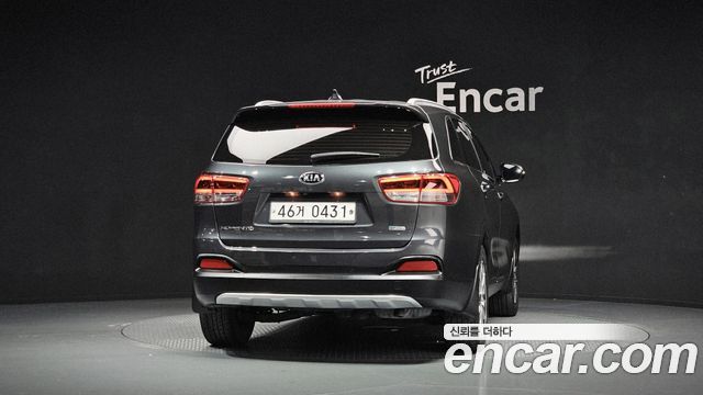 Kia Sorento Diesel 2.0 2WD Noblesse Special 2016 — фото 4