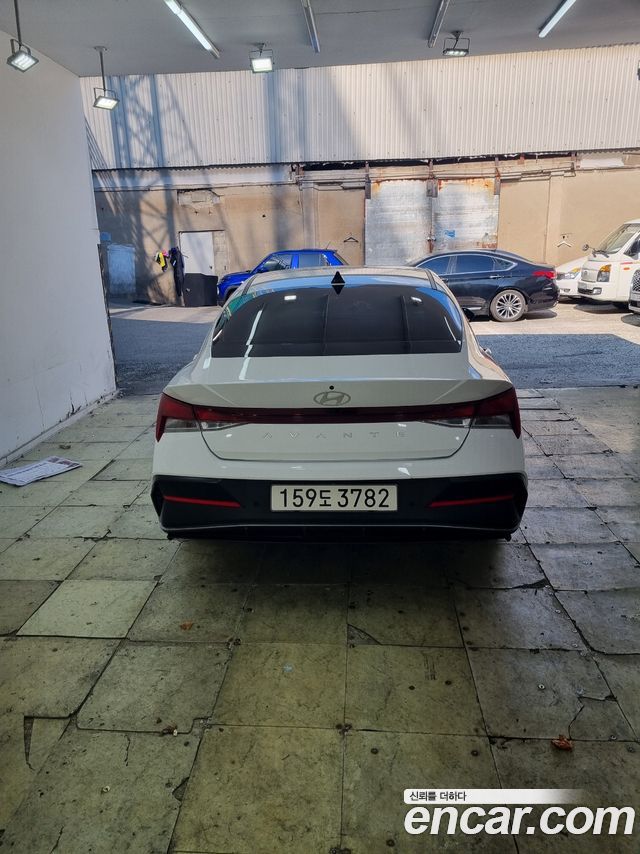 Hyundai Avante (CN7) 1.6 Smart 2024 — фото 3