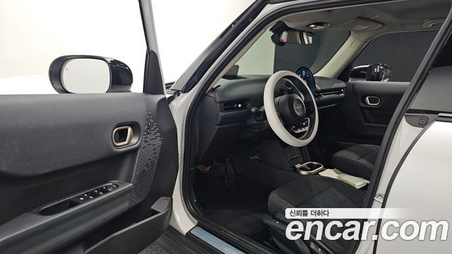 MINI Cooper C (IV) 5Door Essential 2025 — фото 10