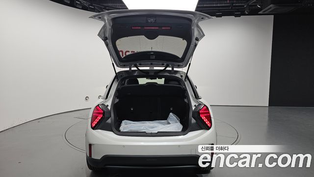 MINI Cooper C (IV) 5Door Essential 2025 — фото 20
