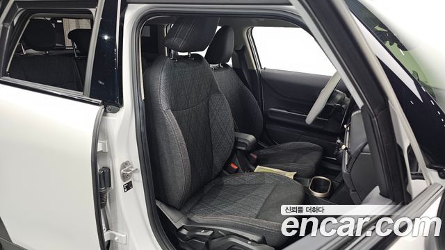 MINI Cooper C (IV) 5Door Essential 2025 — фото 26