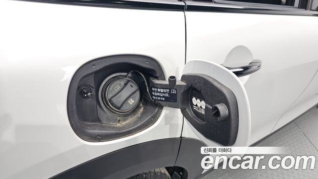 MINI Cooper C (IV) 5Door Essential 2025 — фото 33