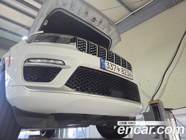 Jeep Grand Cherokee (WL) 4xe Summit Reserve 2023 — фото 1