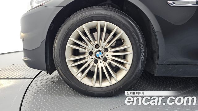 BMW 5 Series (F10) 520d xDrive 2015 — фото 5