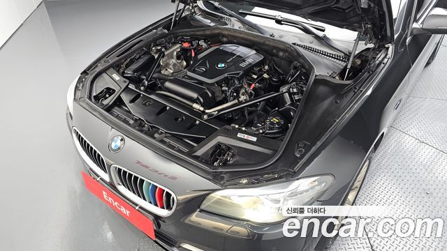 BMW 5 Series (F10) 520d xDrive 2015 — фото 6