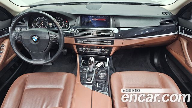 BMW 5 Series (F10) 520d xDrive 2015 — фото 7
