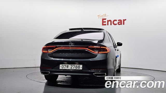 Hyundai Grandeur (IG) 3.0 Premium 2019 — фото 4