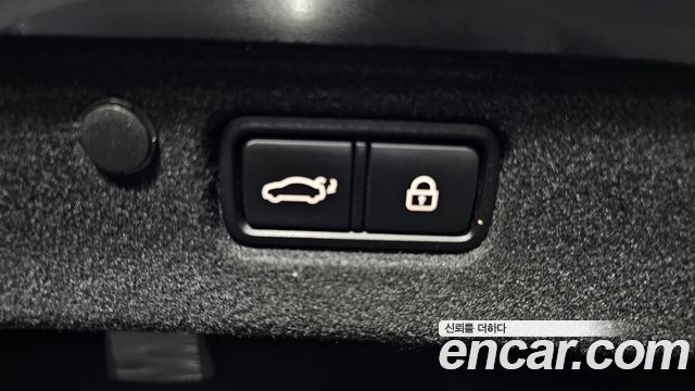 Hyundai Grandeur (IG) 3.0 Premium 2019 — фото 20