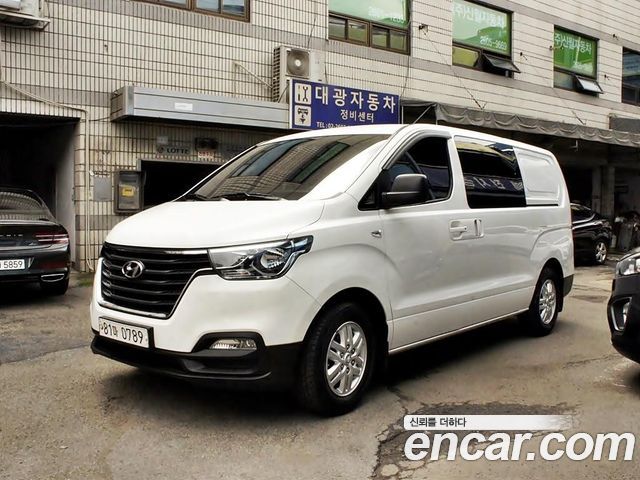 Hyundai Grand Starex Van 5-Seater Style 2019 — фото 2