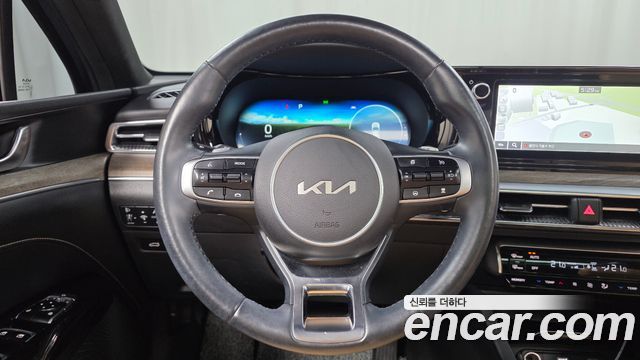 Kia K5 (III) 2.0 Noblesse 2022 — фото 13