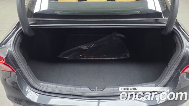 Kia K5 (III) 2.0 Noblesse 2022 — фото 20