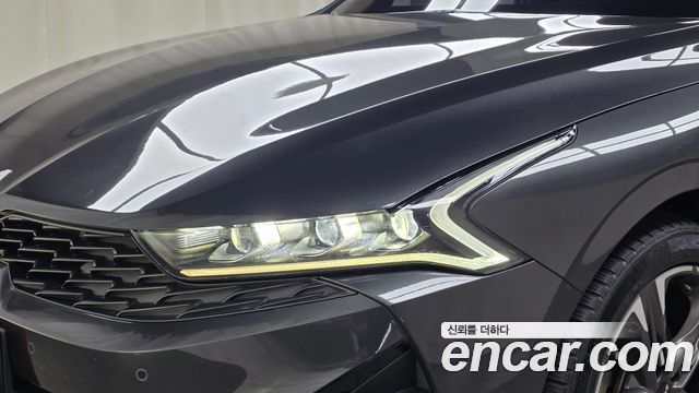 Kia K5 (III) 2.0 Noblesse 2022 — фото 22