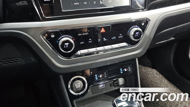 KG Mobility (SsangYong) Beautiful Korando Gasoline 1.5 2WD C3 Plus 2021 — фото 17