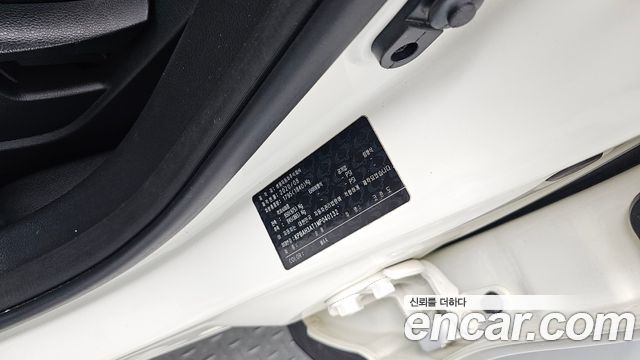 KG Mobility (SsangYong) Beautiful Korando Gasoline 1.5 2WD C3 Plus 2021 — фото 27