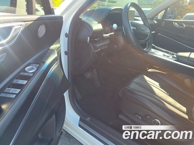 Genesis GV80 3.0 Diesel AWD 2022 — фото 16