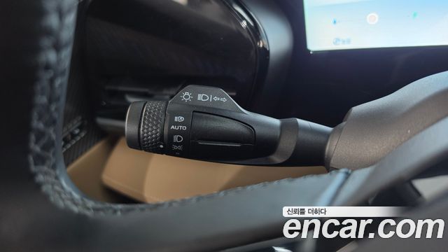 Renault Korea Grand Koleos 1.5 E-TECH Iconic 2WD 2025 — фото 28
