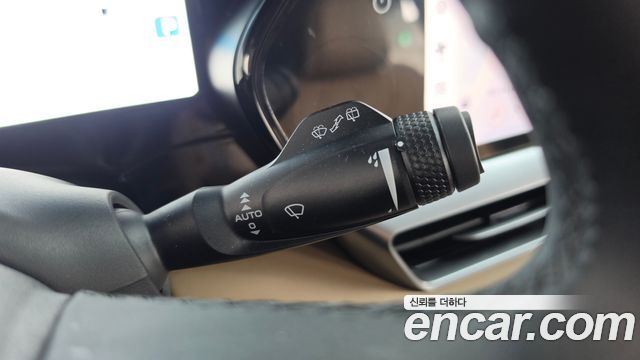 Renault Korea Grand Koleos 1.5 E-TECH Iconic 2WD 2025 — фото 29