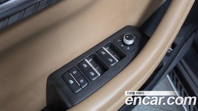 Renault Korea Grand Koleos 1.5 E-TECH Iconic 2WD 2025 — фото 30