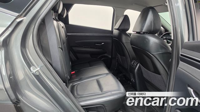 Hyundai Tucson (NX4) Gasoline 1.6 Turbo 2WD Inspiration 2021 — фото 12