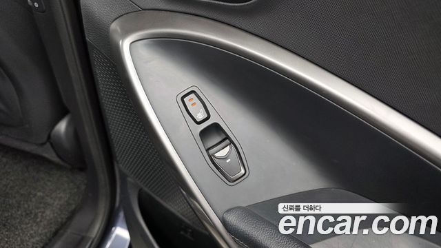 Hyundai Santa Fe The Prime Diesel 2.0 2WD Exclusive 2016 — фото 19