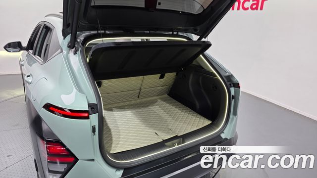 Hyundai Kona (SX2) Gasoline 1.6 Turbo 2WD Inspiration 2023 — фото 24