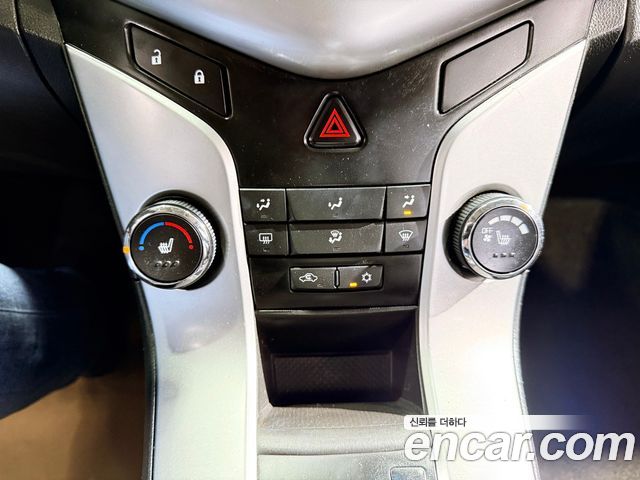 Chevrolet Cruze 1.8 LT+ 2012 — фото 16